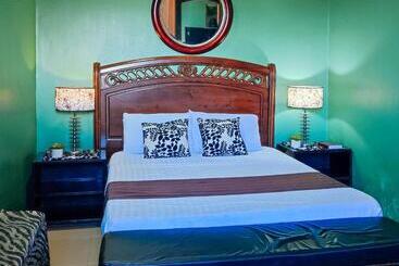 Hotel Reddoorz At Dream Haven Bed & Breakfast