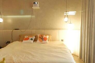 هتل آپارتمان êm Home