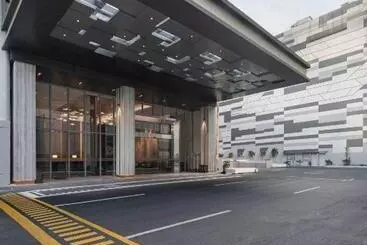 Oakwood Hotel & Apartments Grand Batam