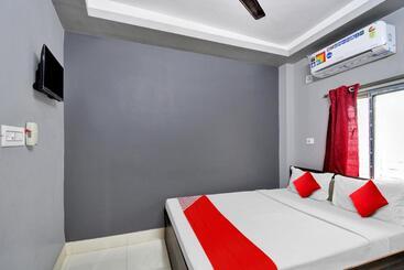 Super Hotel O Royal Empire