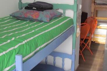 ユースホステル Goclands Tiny Cool Coliving Coworking Villa Garden