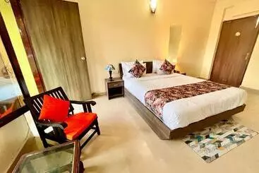 Shivam Classy Calangute Hotel & Resort 1 Km From Beach