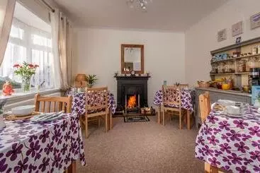 Bed and Breakfast Wimborne Lodge
