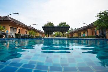 Green Adamas Resort Chumphon