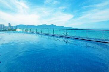 Hotel Muong Thanh Luxury Da Nang