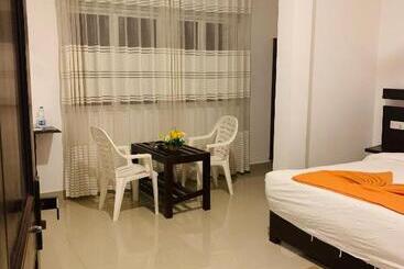 Lavenro Hotel & Resort