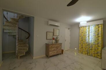 استراحتگاه The Source At Sula