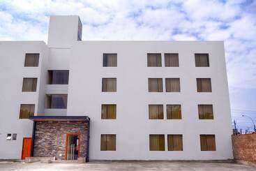Hotel Hacienda Lima Norte
