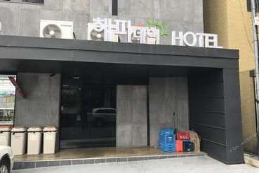 בית מלון כפרי Happy Day