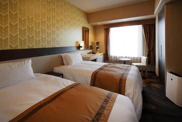 Отель Monterey Himeji