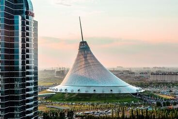 هتل Wyndham Garden Astana