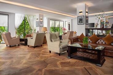 Palace Gate Hotel & Resort By Ehm