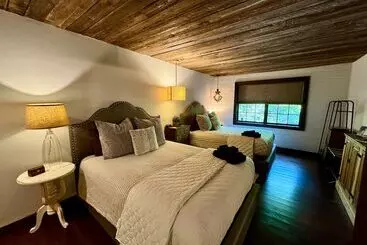 Mökkimajoitus Summer Wind