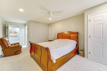 קוטג'' Luxury Waterfront Home In Chesterfield W/ Views!