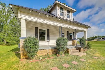 Casa Rural Mcalester Home W/ Large Yard & Grill!