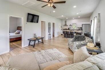 Kır Evi Mcalester Home W/ Large Yard & Grill!