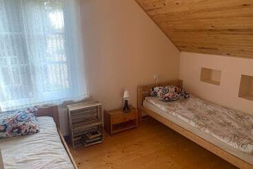 پانسیون Artless