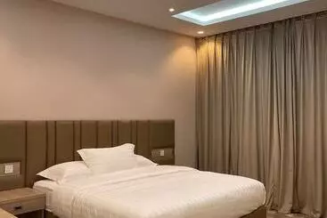 Qimam Park Hotel 3