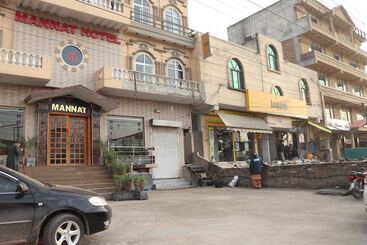 Hotel Manat