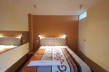 Hotel Queen