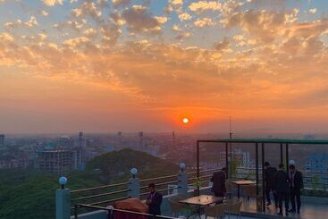 בית מלון כפרי Noorjahan Grand