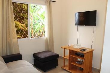 هتل Riviera Garden