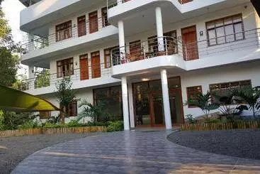 Hostel La Floresta Tarapoto Hostal