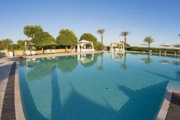 Hotel Augustus Resort