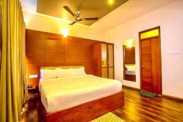 Leopard Rock Wilderness Resort