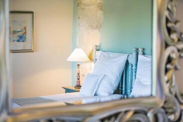 هتل Casa Font I Roig