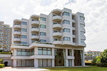 Hotel Wisterian Life Club Toba