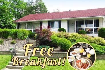 Little Paris Bed And Breakfast