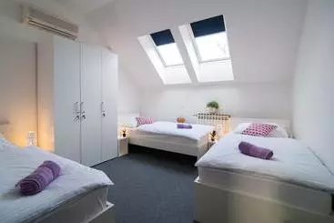 Hostel Street Osijek / Rooms