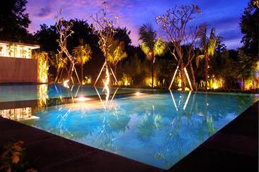 בית מלון כפרי Trumbu Nusa