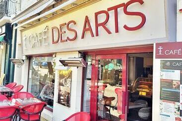酒店 L Hôtel Du Café Des Arts