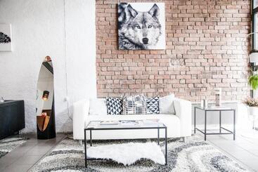 Hotel Ulvf La Citadelle De Conflans