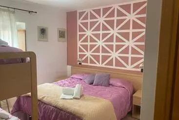 ベッドアンドブレックファースト Affittacamere Le Rondini