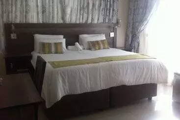 Bed and Breakfast First Avenue Guest House