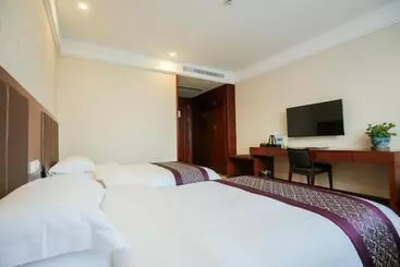 New Knight Royal Hotel Airport And International Resort