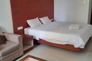 Курорт Nakshatra Emerald