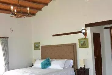 ベッドアンドブレックファースト Hacienda El Pinar Del Viento