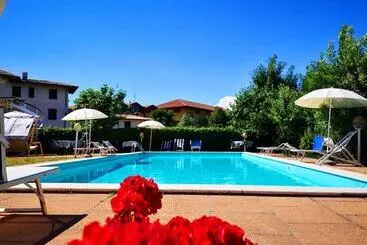 Hotel Albergo B&b Tenesi