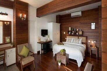 ホテル Hills & Hues