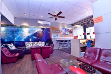 Kenting Walker Hostel