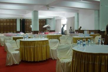 בית מלון כפרי Captial O 2205  3 Intan