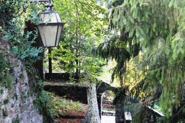 בית מלון כפרי Albergo Al Tarcentino