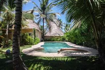 Hotel Villa Las Estrellas Tulum  Located At The Party Zone