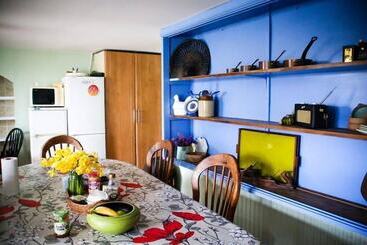 Spoon And The Stars Hostel