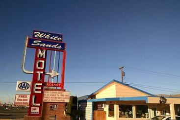 White Sands Motel