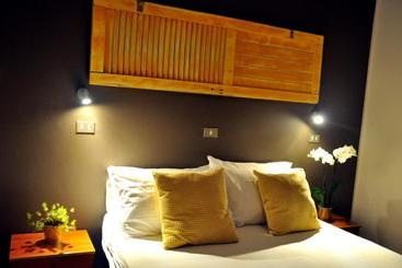 בית מלון כפרי Anna Gabicce Mare